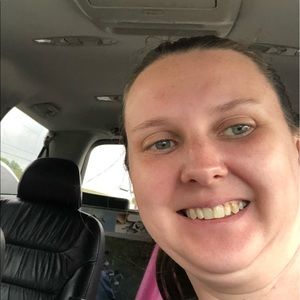 Meet your Posher, Renee